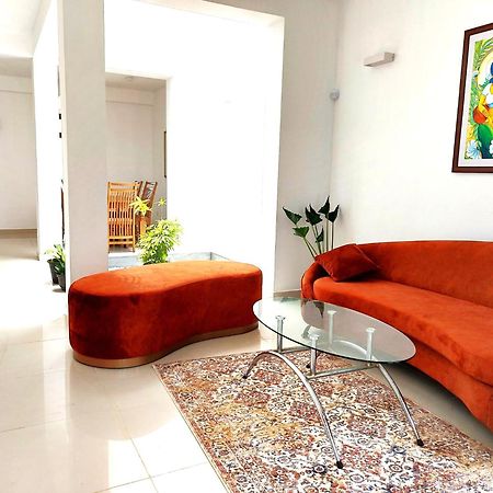 Oesis - Stylish Villa Steps From Historic Galle Fort Екстер'єр фото