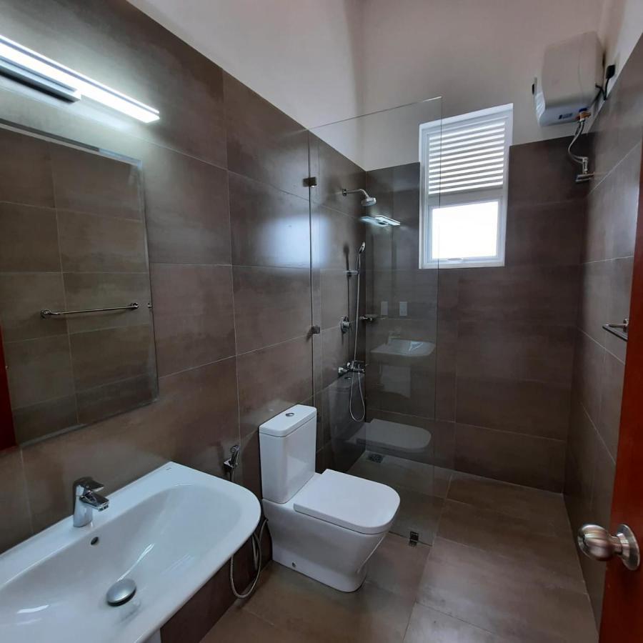 Oesis - Stylish Villa Steps From Historic Galle Fort Екстер'єр фото