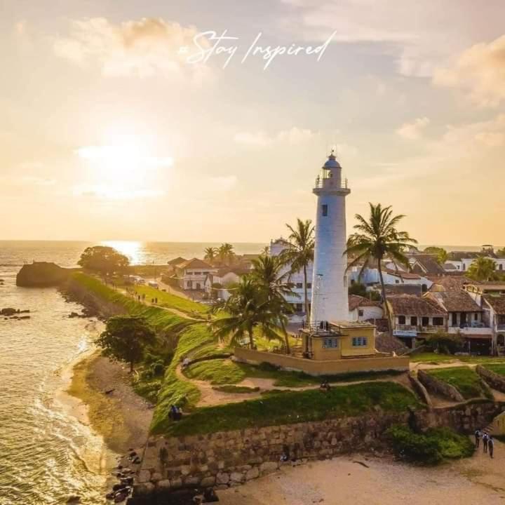 Oesis - Stylish Villa Steps From Historic Galle Fort Екстер'єр фото